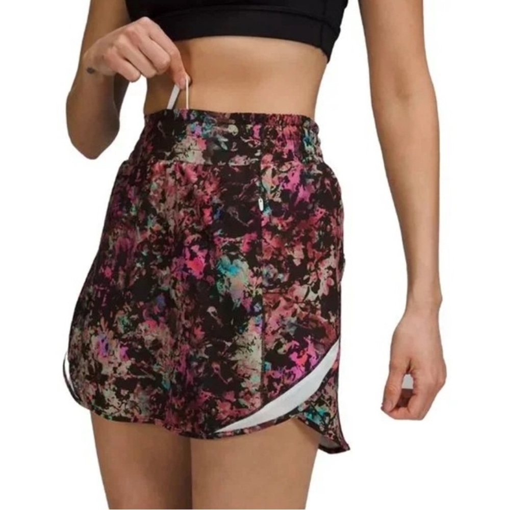 Lululemon Hottie Hot skort skirt